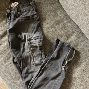 Size 25 True Religion Gray skinny jeans